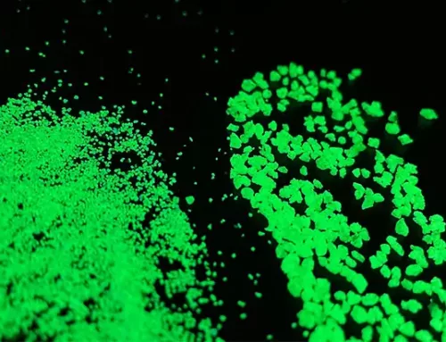 ¿El tamaño de las partículas determina el brillo? Eso es solo una parte de la historia.